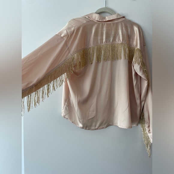 Dressed in LALA Tops - NWT DRESSED IN LALA TASSEL SILKY BUTTON DOWN